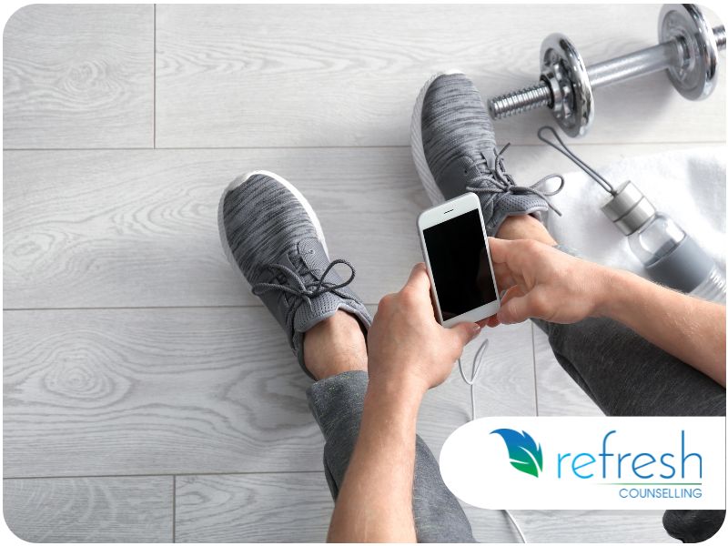 Unraveling the Procrastination Puzzle