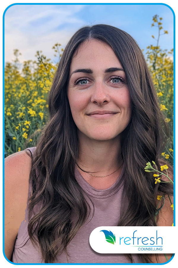 STEPH ARCHER (North/Online)